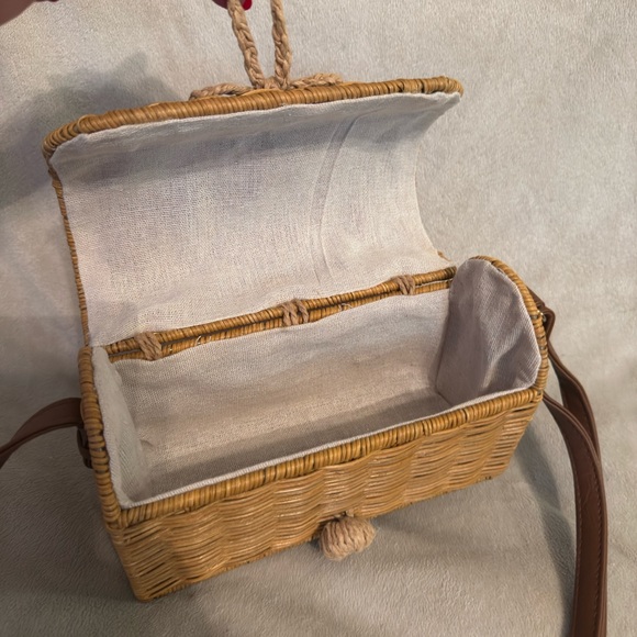 Woven Straw Crossbody Bag with Brown Strap - Picture 3 of 8